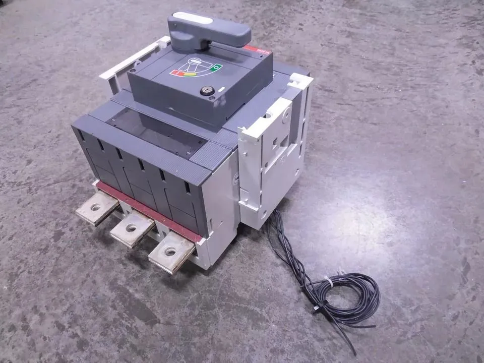 ABB S6H-D SACE S6 Molded Case Switch 800 Amps 600VAC without key Used