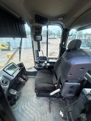 2017 CATERPILLAR 966M Wheel Loaders | JYC EQUIPMENT (8)
