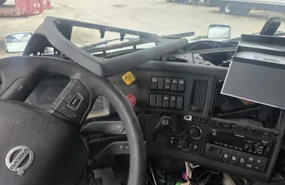 Used VOLVO VNL64T760 Conventional trucks Illinois US | Mitsubishi HC Capital America #1362624
