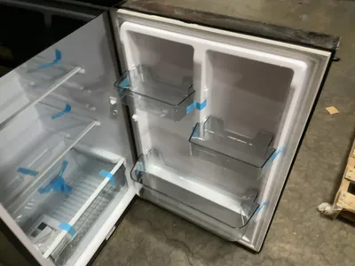 Used FURRION FCR11DCGTA-BG-RHH Refrigerators Michigan US | Miedema Asset Management Group #1324209