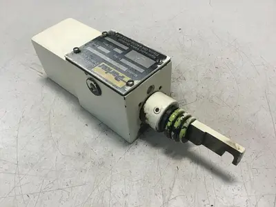 USED PARKER D3T1H21X4537