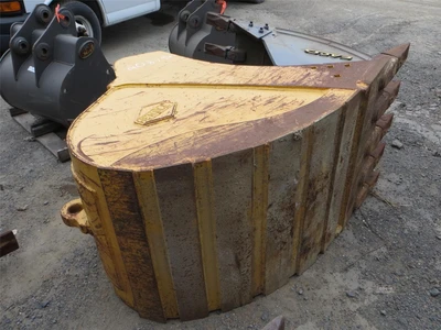 Used HENSLEY KOBELCO SK250 Multipurpose Buckets New York US | Abele Tractor #1343106