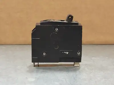 USED SQUARE D QO115