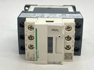 New | in-Stock Schneider Electric LC1D12BD PLC Contactors Michigan US | Maverick Industrial Sales #1401039