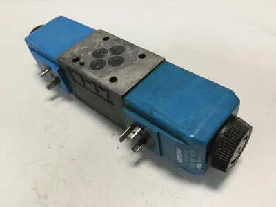 USED VICKERS DG4V-3S-33C-M-U-H5-60