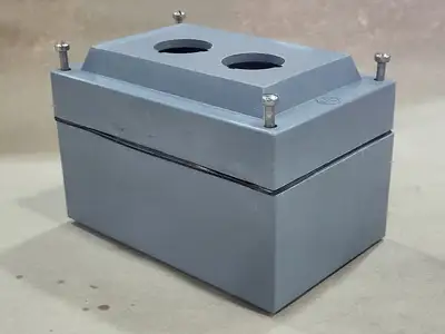 NEW ALLEN-BRADLEY 800H-2HZ4R
