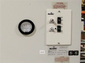 Used NUAIRE NUAIRE LAMINAR AIRFLOW WORKSTATION Laminar Flow Hoods New York US | Michael Benalt Inc #1274246