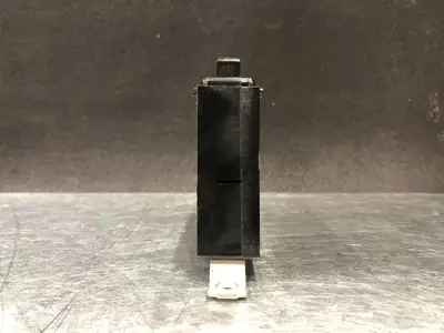 15 Amp, 1 Pole, 350 volts Circuit Breaker