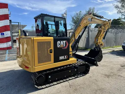 New | in-Stock 2025 CATERPILLAR 305.5E2 CR Crawler Excavators - Mini Florida US | Truck and Van Outlet #1509253