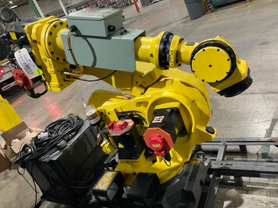 Used 2013 FANUC R2000IB/165F + R-30IB Robots Michigan US | iGAM Industrial Marketplace #1498678