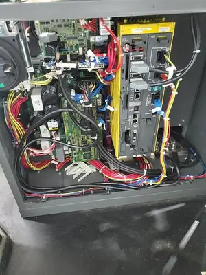 USED FANUC M-410IB/700