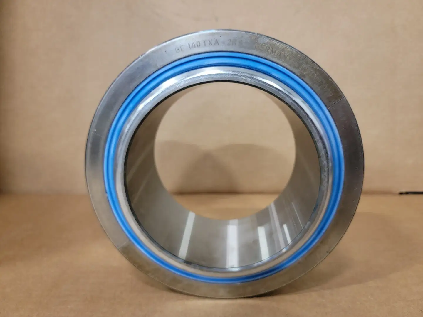 NEW SKF GE 140 TXA-2RS
