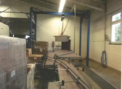 2002 PET filling line - 5000 bottles/hour