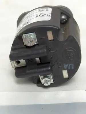 Used ALLEN BRADLEY 800T-U37 Potentiometers Ohio US | Surplus Asset Holdings #1547646