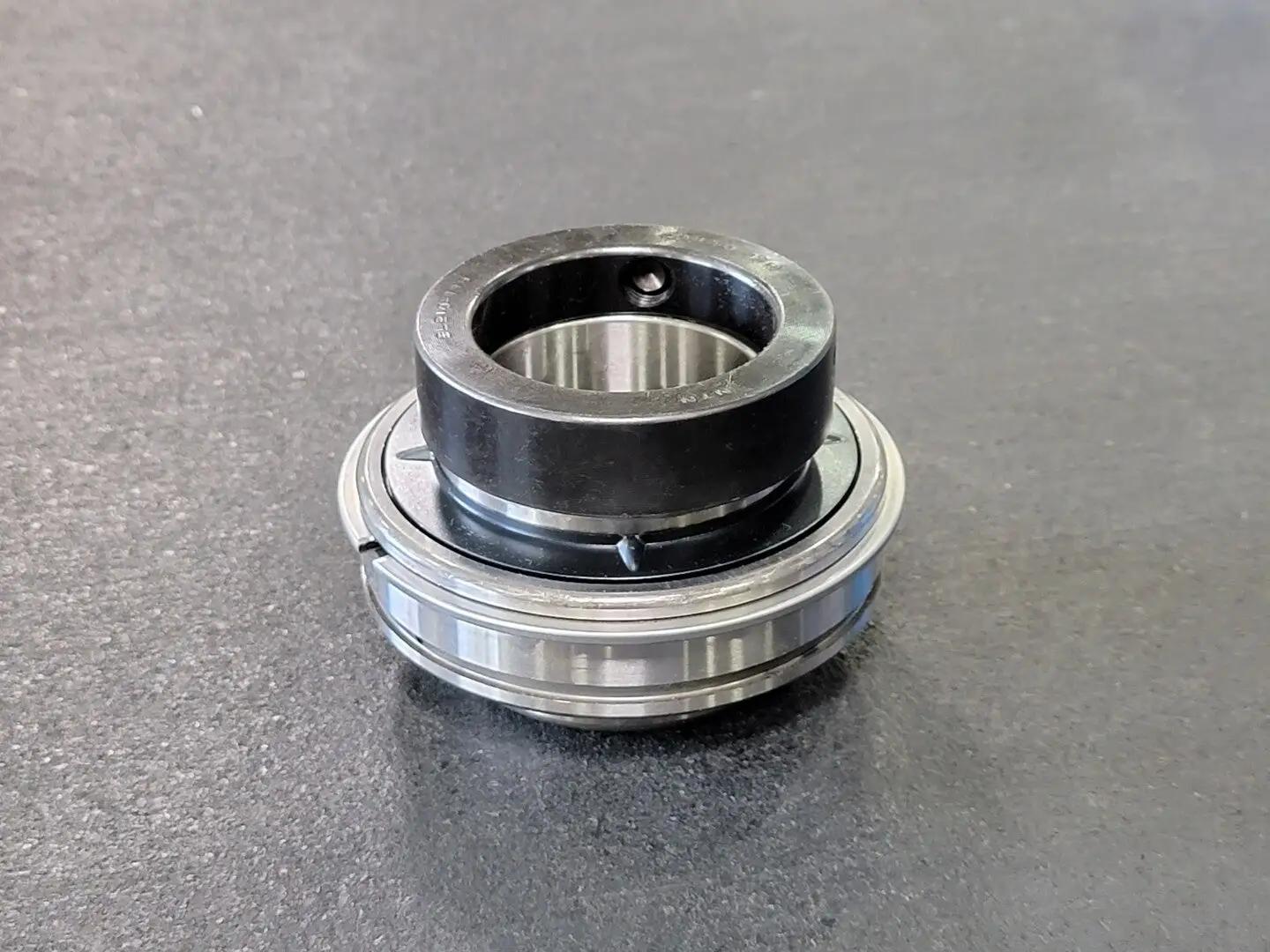 Ball Insert Bearing UELS210-115D1NR