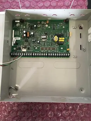 SECURITY FIRE & BURGLARY WARNING SYSTEM CONTROL UNIT WITH EDISON SECURITY KEYPAD