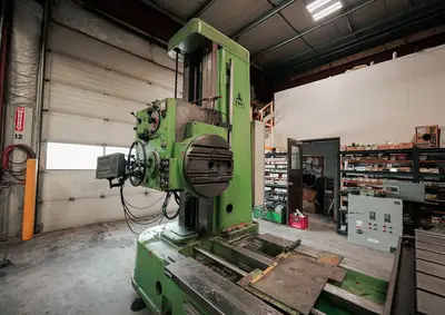 TOS W100 Boring Mill (50 Taper)