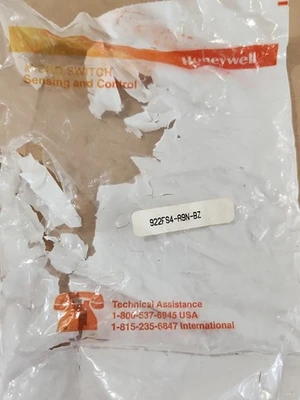 NEW Honeywell 922FS4-A9N-BZ