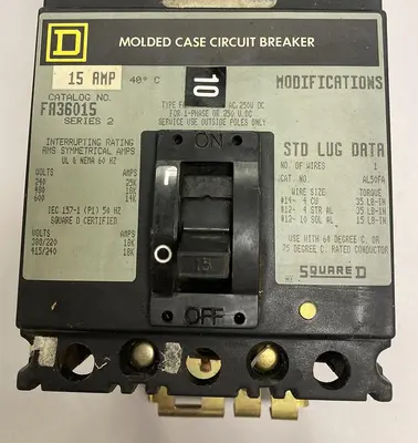 Used SQUARE D FA36015 Circuit Breakers | Surplus Asset Holdings #1189412