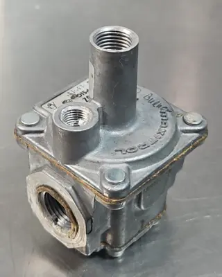 Used Maxitrol R400Z Regulators South Carolina US | Palmetto Automation #1160540