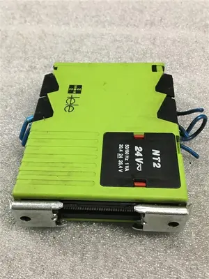 USED TELEMECANIQUE B2X20 TIME RELAIS