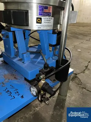 USED General Packaging Equipment General Packaging Vertical Fill Form and Seal Machine