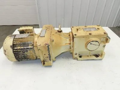 Sew Eurodrive S60D22DT90S4 Varimot 3PH Gearmotor 9.3-46rpm Variable Speed 48.8:1