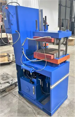 USED 1999 WABASH WABASH G30H-15-BPX PRESS