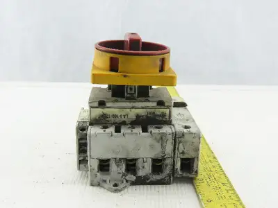 Specher + Schuh L3-80-PE 100A 600V Disconnect Safety Switch W/Operator 3 Pole