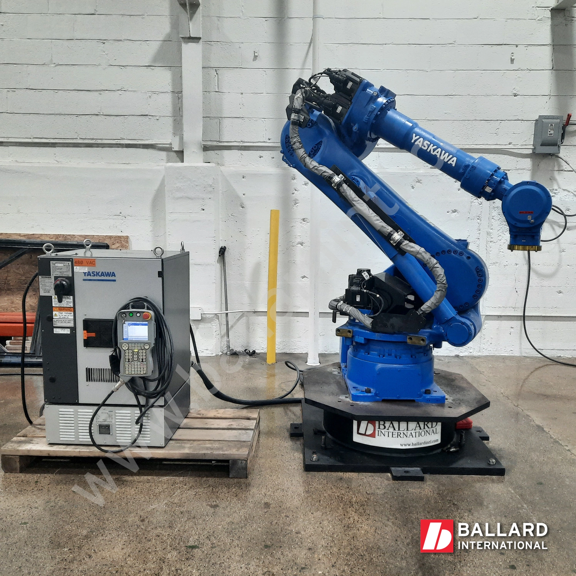 YASKAWA Motoman MH180 Robot System w/ DX200 Controller