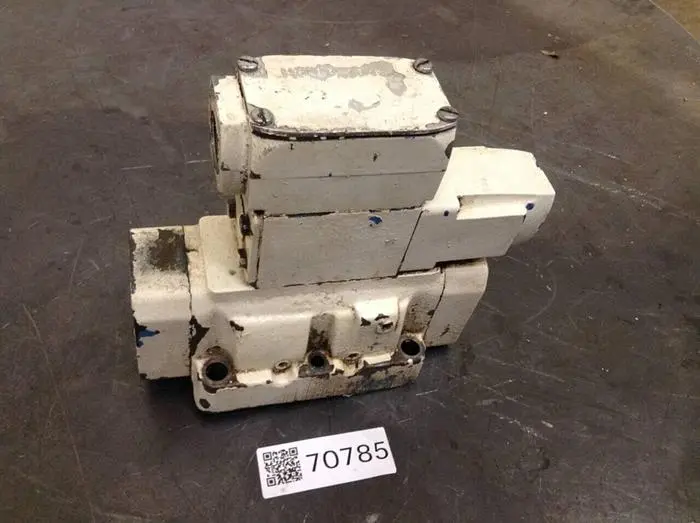 Used SPERRY VICKERS DG4V32AWB12 Valves/Fittings Michigan US | Ideal Machinery #939780