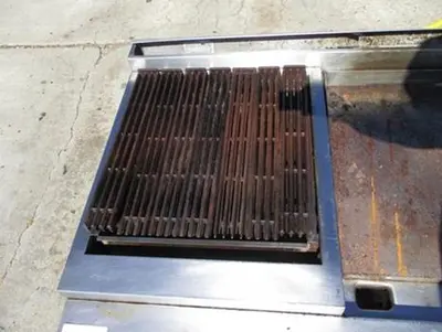 Counter top - Jade grill and griddle combo