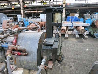 NRM 8" Sheeting Head Rubber Extruder