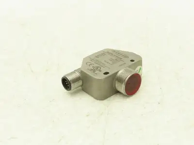 Banner Q4XTBLAF300-Q8 Photoelectric Laser Proximity Sensor 10-30VDC