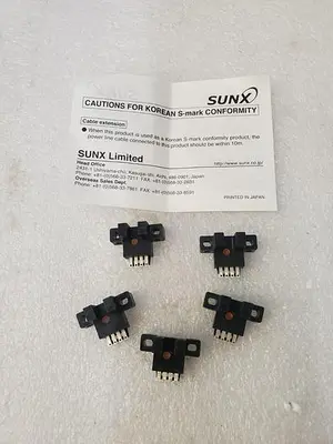 SUNX PM-L54 QTY 5