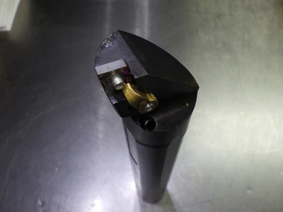 Kennametal Coolant Thru Steel Boring Bar 40mm Shank A40T-MCLNR12 (LOC2366)