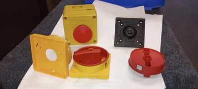 USED ALLEN BRADLEY ON/STOP PARTS