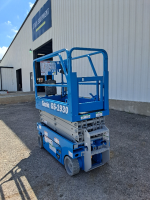 USED 2018 Genie GS-1930