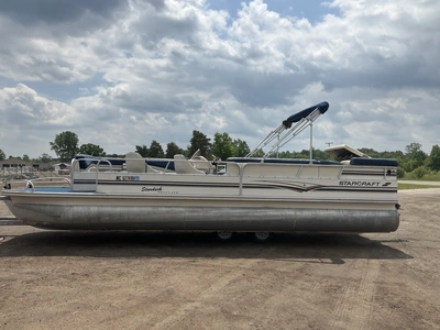 USED 1998 STARCRAFT STARDECK 261