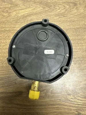 Used WEKSLER 0-60 PSIG Universal Pressure Meters Ohio US | Surplus Asset Holdings #1235555