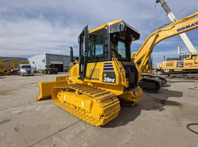 USED 2021 Komatsu D39PX-24