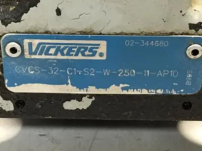 USED VICKERS DTSPC-EHST-210B-24V