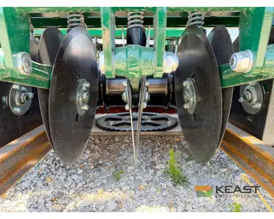 Used PH OUTDOORS _UNKNOWN_ Food Plot Seeders Iowa US | Keast Enterprises #1360437