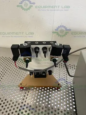 USED APPLIKON ADI 1030 BIO CONTROLLER W/ WATSON MARLOW 101U/R, COLE PARMER FLOWMETER