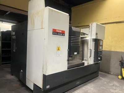 USED 2009 MAZAK VTC-200B II