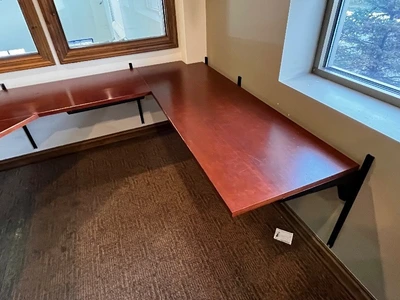 Executive L-Shaped Desk - Cherry Finish, 72in Long with Curved Left End & Keyboard Tray