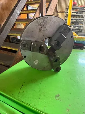 PHASE 2,  12" 3-Jaw Chuck 4" Hole Self Centering Jaws