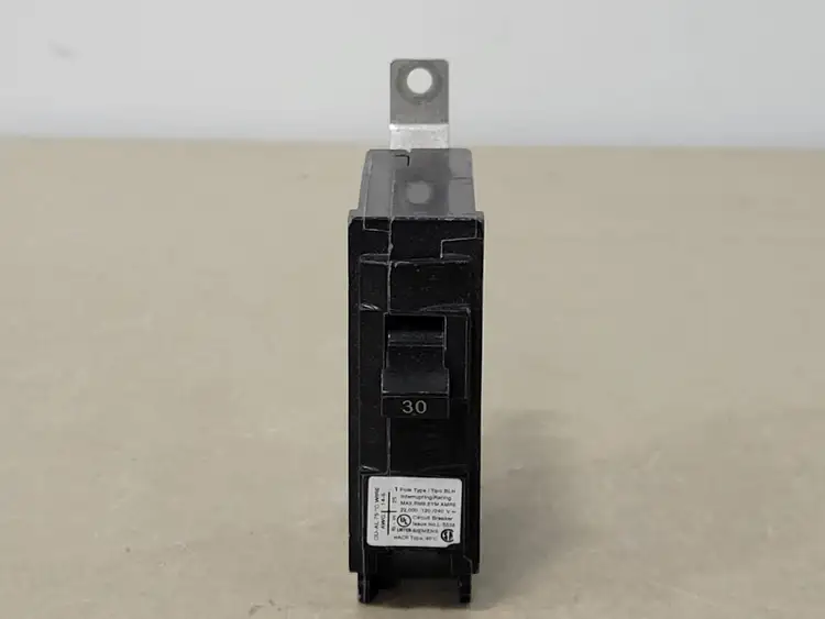 Used SIEMENS B130H Switchgears British Columbia CA | Lenmark #242004