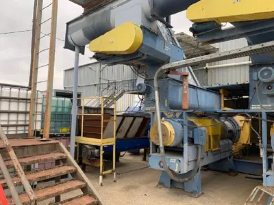 USED 2015 WARREN BAERG 300W