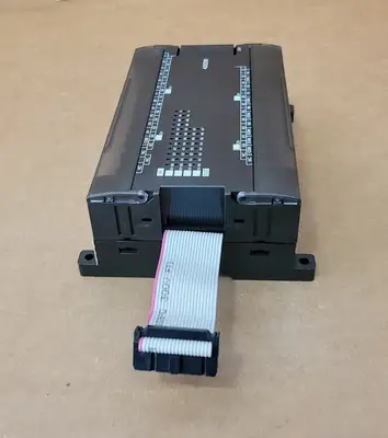NEW OMRON CP1W-40EDR